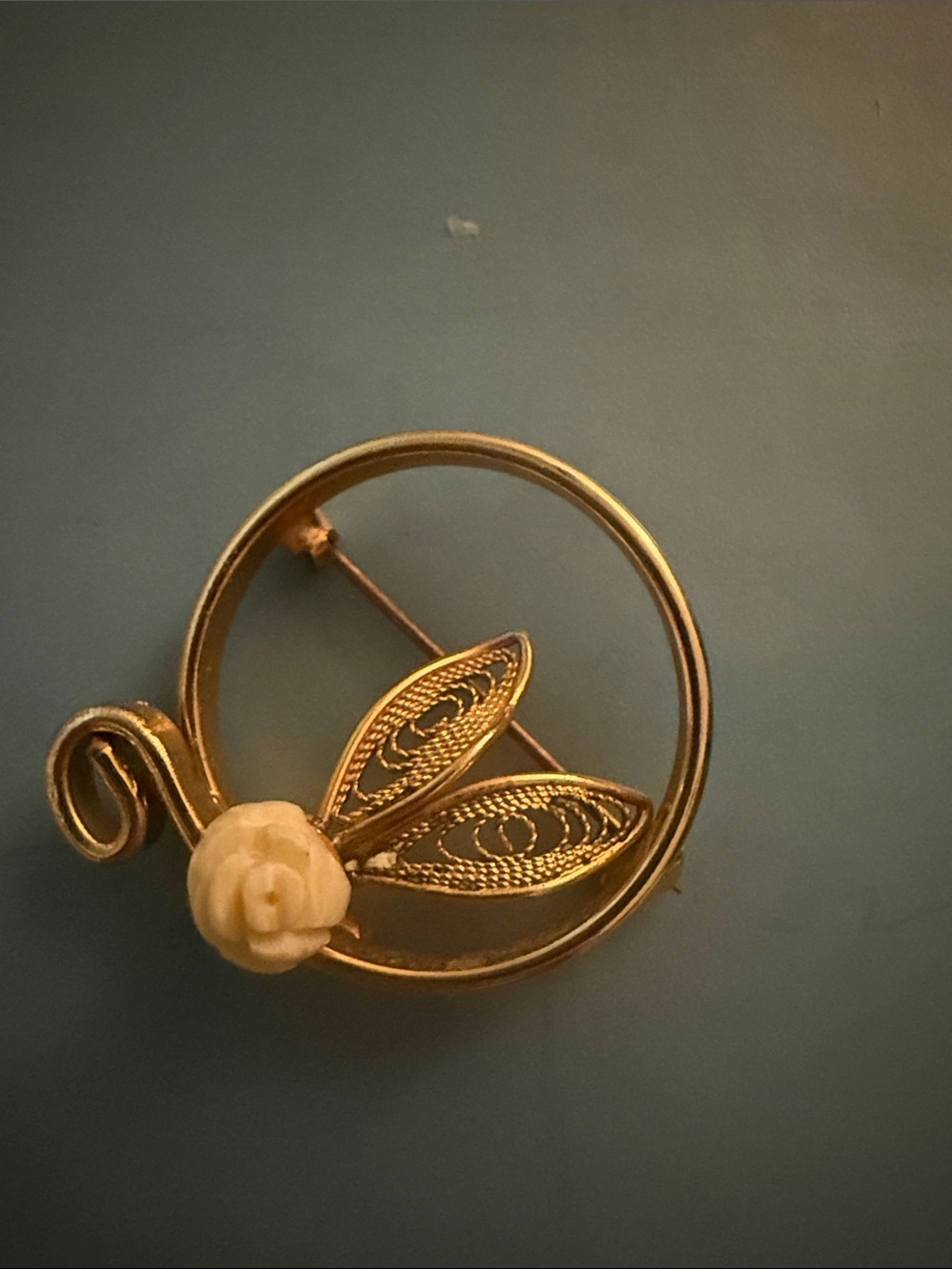 Gold-Tone Floral Circle Brooch with Cream Rose Accent